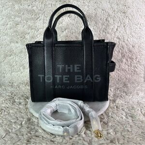 Marc Jacobs The Leather Small Tote Bag